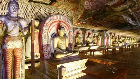 Templo das Cavernas de Dambulla (Templo Dourado de Dambulla)