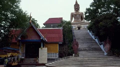 Templo do Grande Buda (Wat Phra Yai)