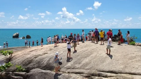 Pedras do Avô e da Avó (Hin Yai/Hin Ta)