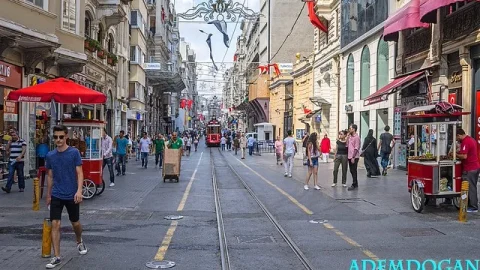Rua Istiklal (İstiklal Caddesi)