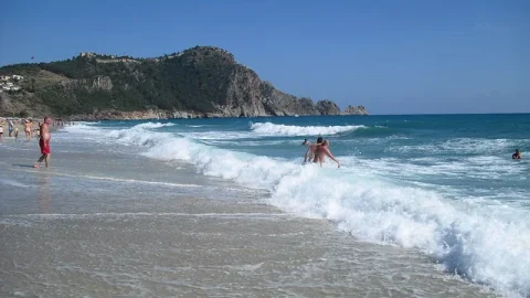 Praia de Cleópatra (Kleopatra Plajı)