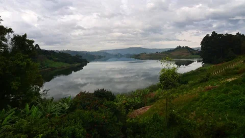 Lago Bunyonyi