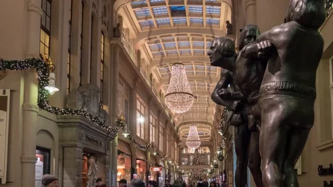 Estátua Bewitched