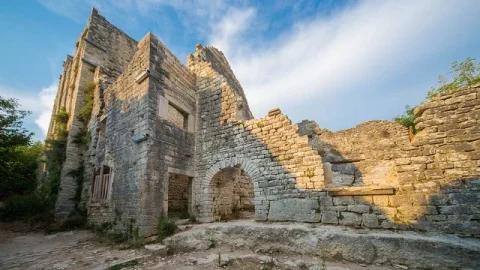 Mystery Castle
