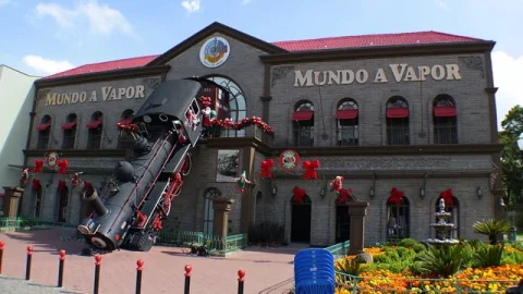 Mundo a Vapor