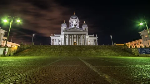 Praça do Senado de Helsinque (Senaatintori)