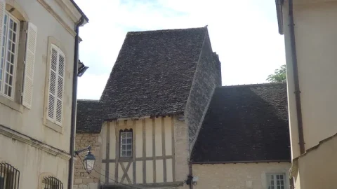 Musée du Vin de Bourgogne (Hôtel des Ducs de Bourgogne)