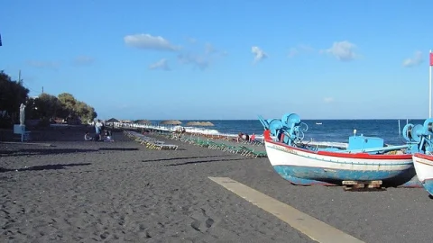 Praia de Perissa