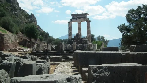 Santuário de Atena Pronaia