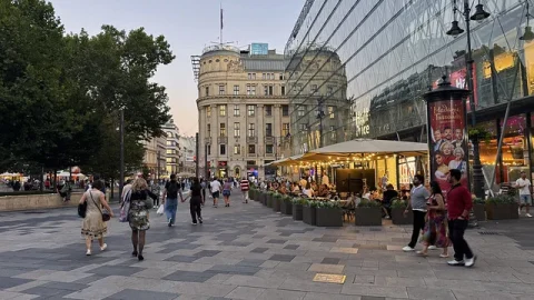 Praça Vörösmarty (Vörösmarty Tér)