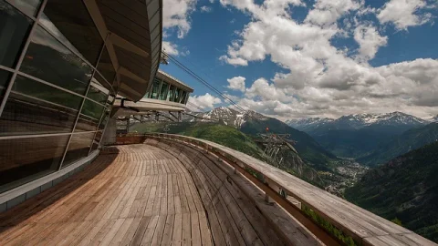 Skyway Monte Bianco