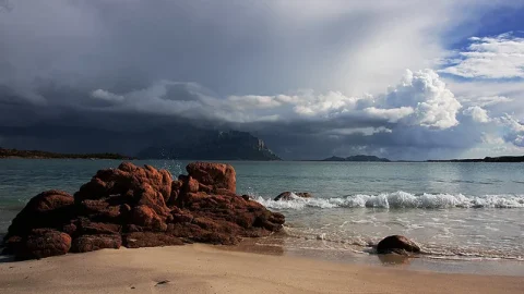 Praia de Porto Istana