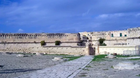 Forte St. Elmo e o Museu Nacional da Guerra