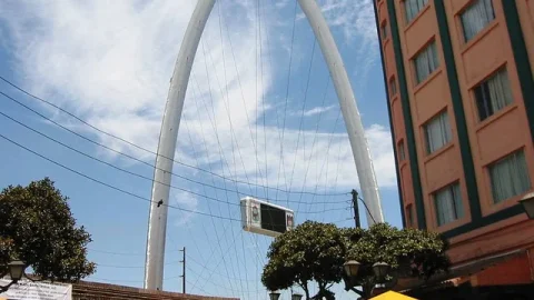 Arco de Tijuana (Arco Monumental)