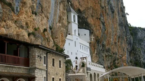 Mosteiro de Ostrog