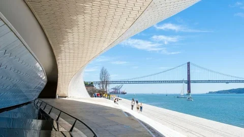 Museu de Arte, Arquitetura e Tecnologia (MAAT)