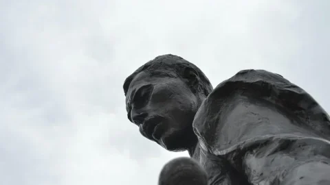 Estátua de Freddie Mercury
