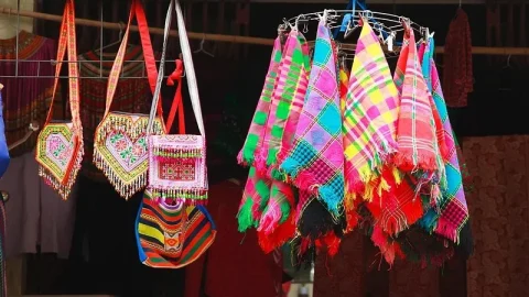 Mercado Can Cau (Chợ Cán Cấu)